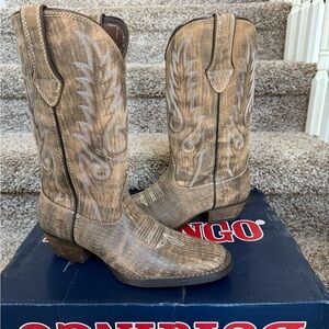 Durango® Women's Distressed Brown Western Boot Size 8.5M EUC